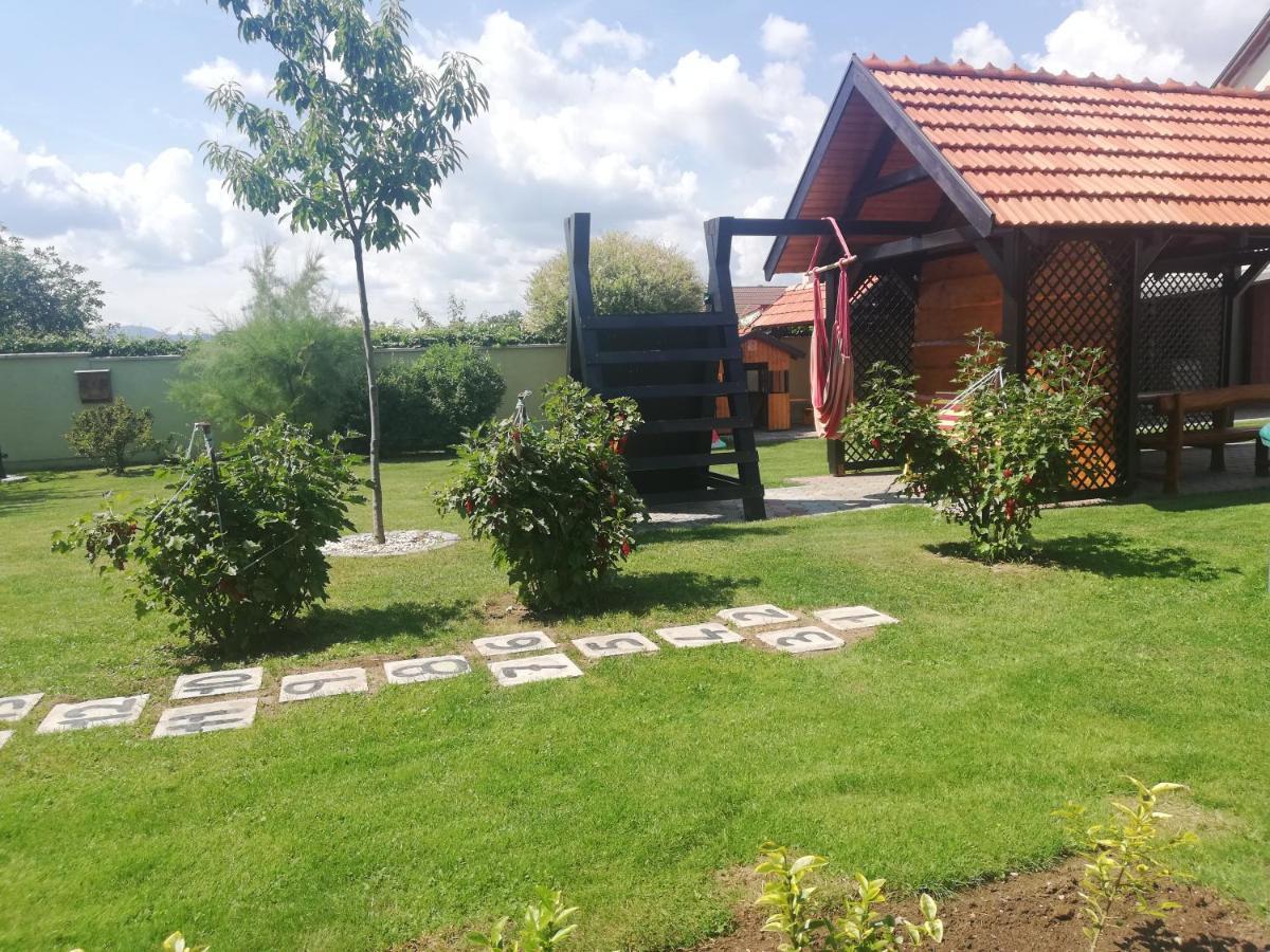 Penzion Kozak B&B Sebedražie 外观 照片