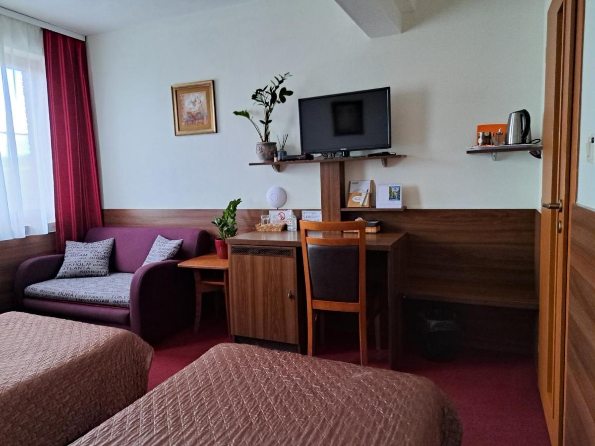 Penzion Kozak B&B Sebedražie 外观 照片