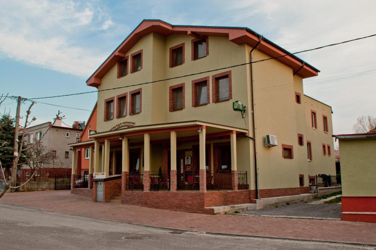 Penzion Kozak B&B Sebedražie 外观 照片